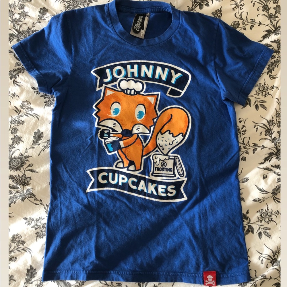 Johnny Cupcake graphic tee
